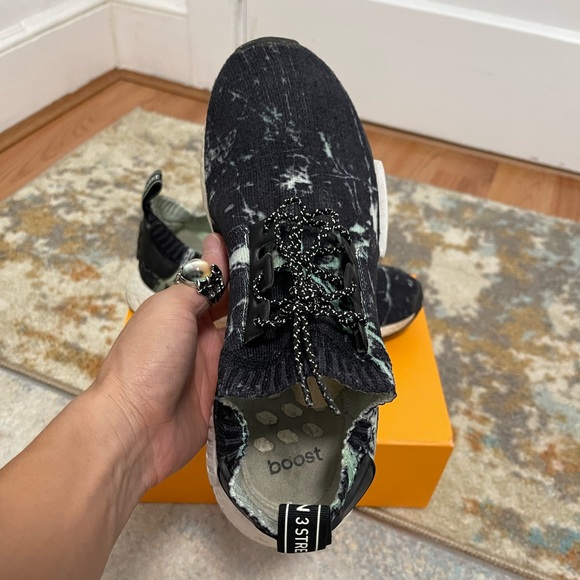 Fair Men’s Size 8 (Euro Sz 41.5) Adidas NMD R1 Sneakers Marble Aero Green/White - Picture 13 of 15